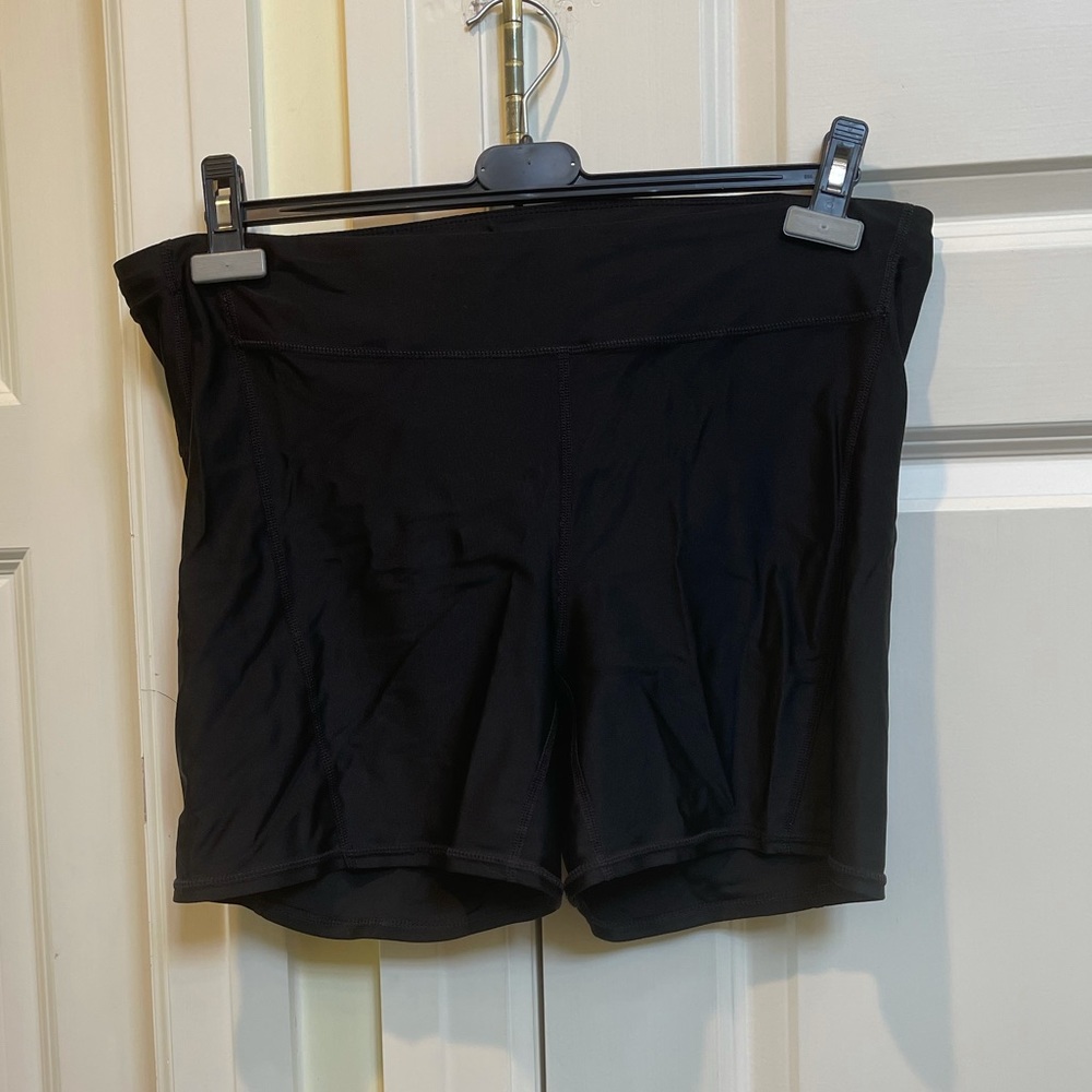 Gap Black Biker Shorts